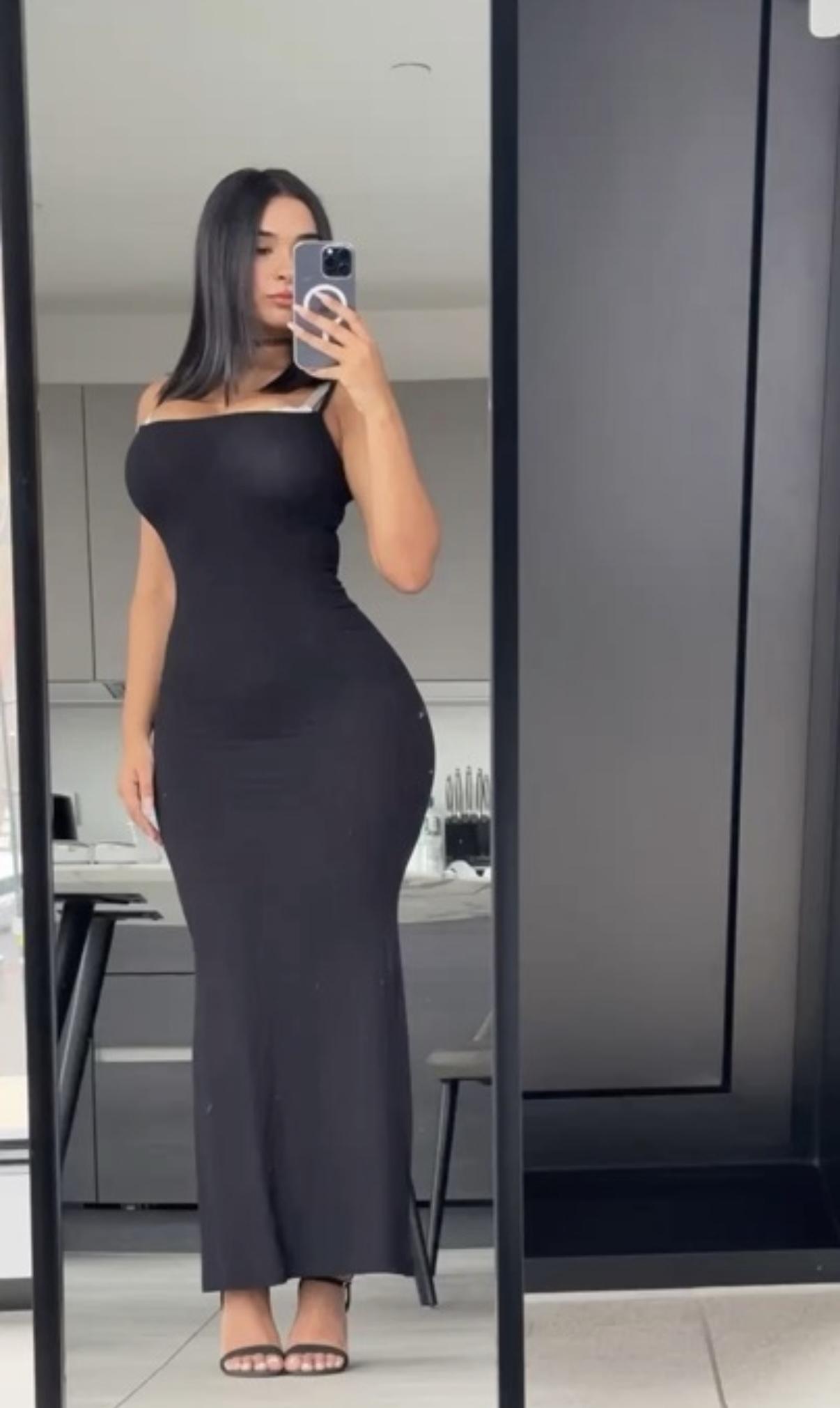 Lelasohnabaka Lelasohnabaka nude Instagram photo 134 — @lelasohnabaka leaked