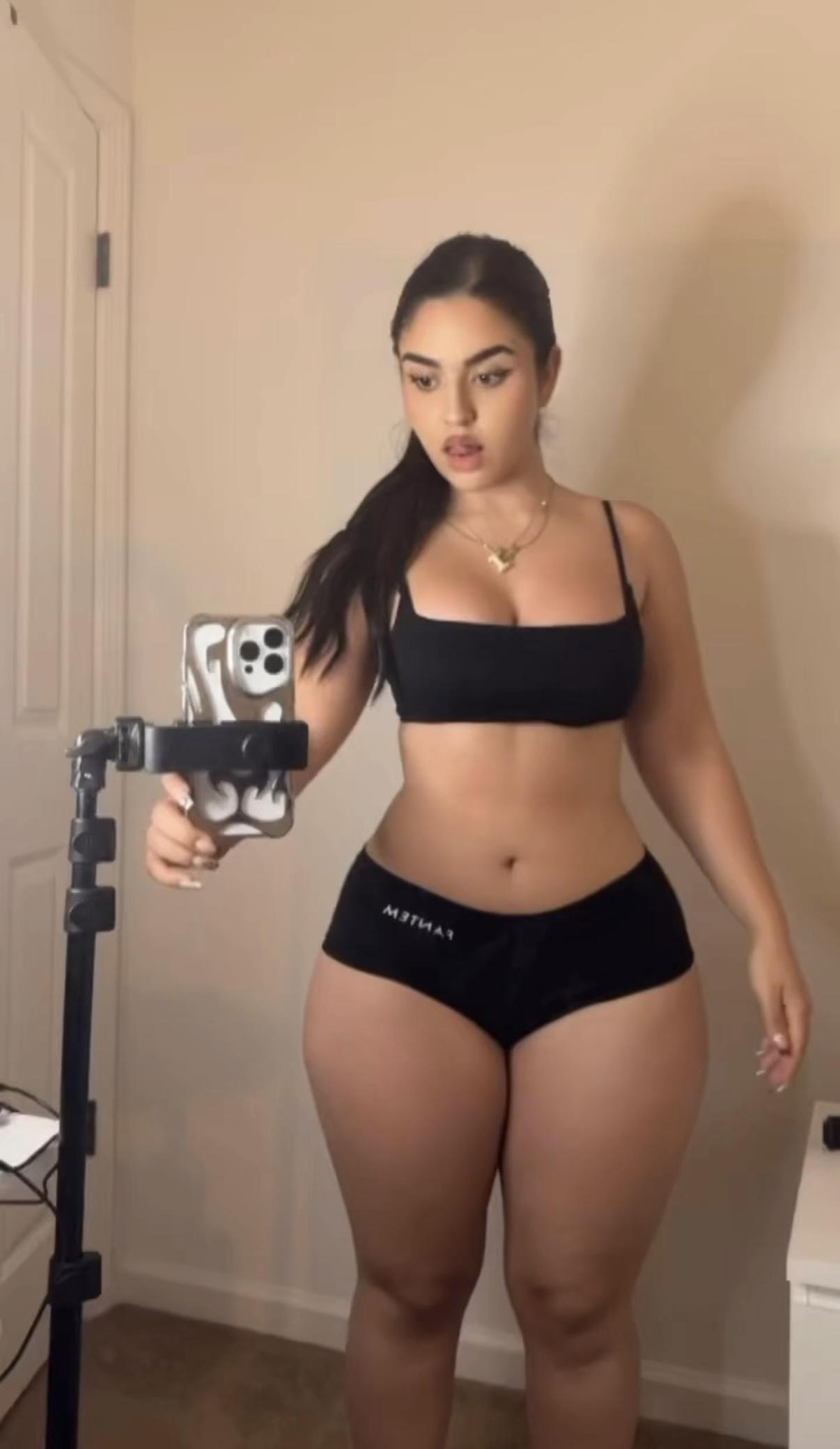 Melkoneko Melkoneko nude Instagram photo 80 — @melkoneko leaked