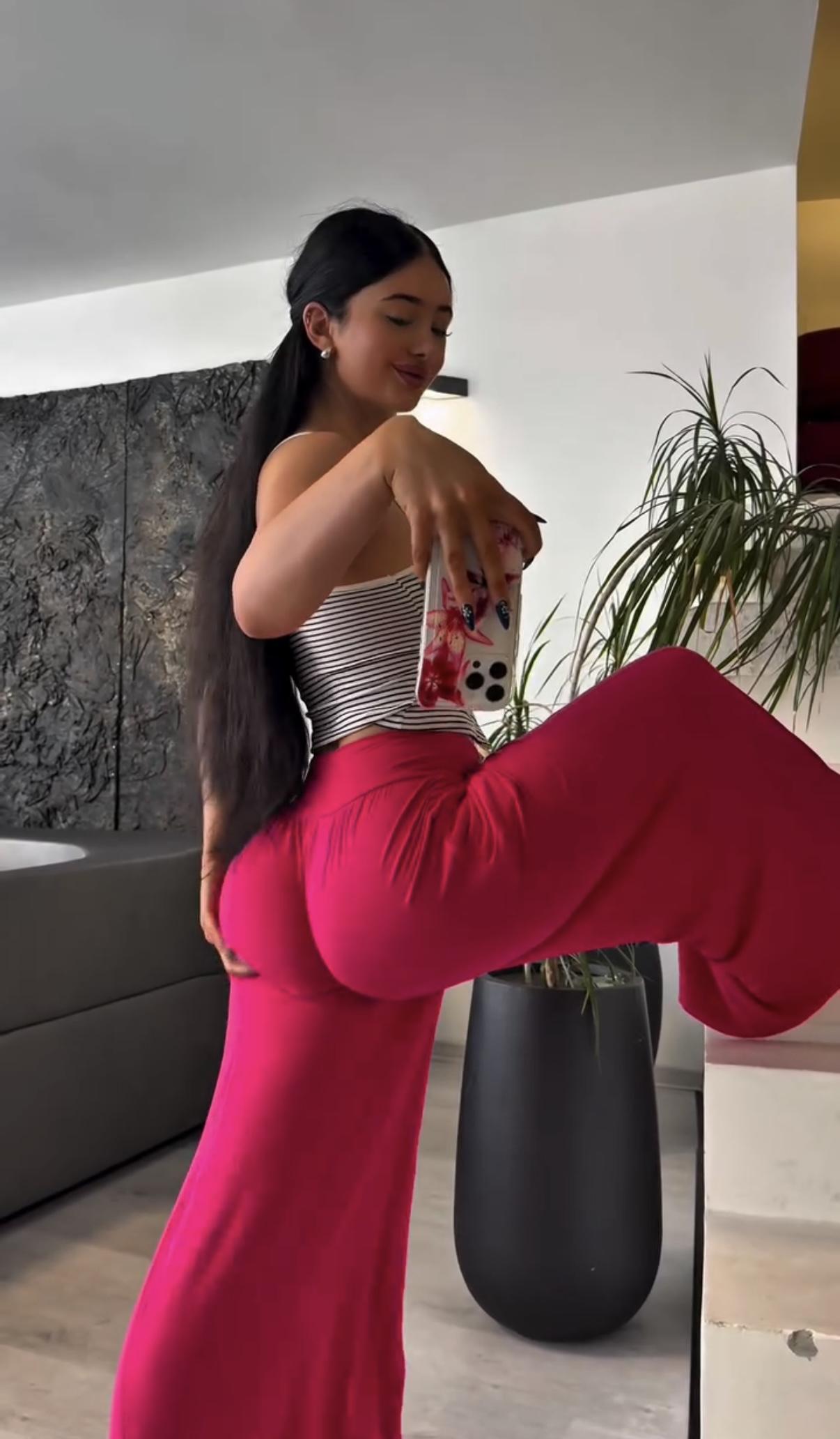 Lillyabellaa Lillyabellaa nude Instagram photo 18 — @lillyabellaa leaked