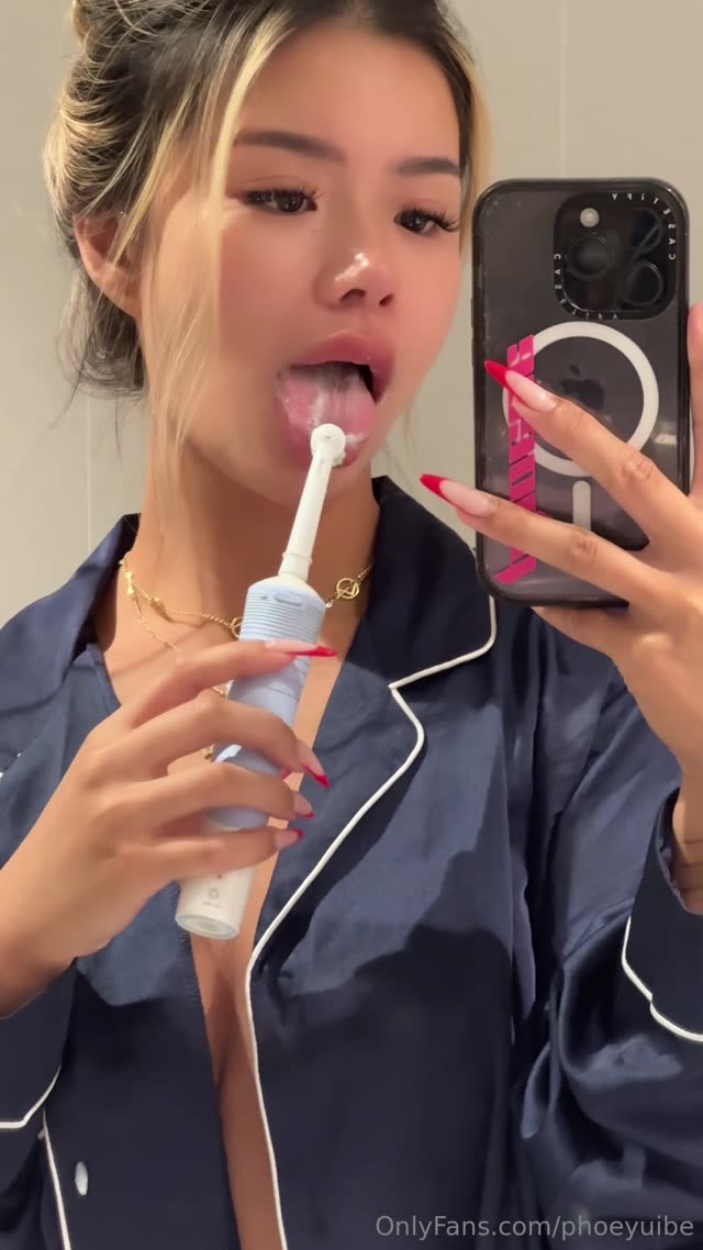 Phoebeyui nude Instagram photo 60 — @phoebeyui leaked