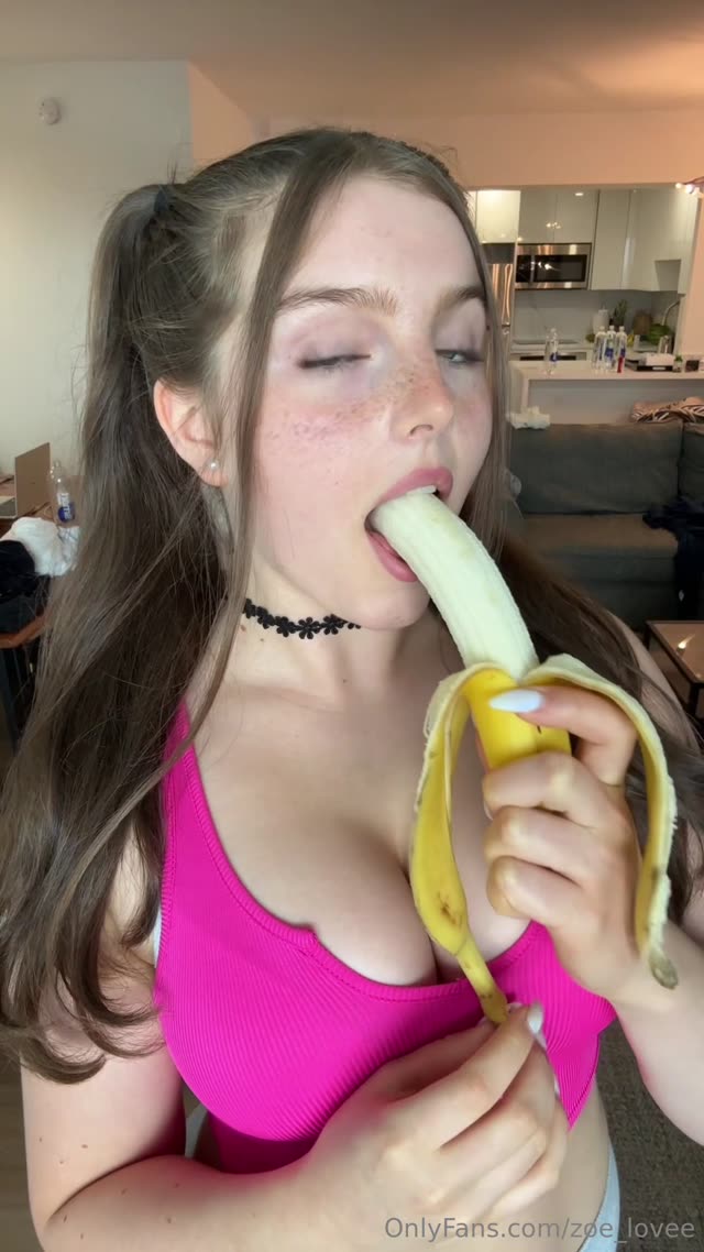 Zoealoneathom nude Instagram photo 27 — @zoealoneathome leaked