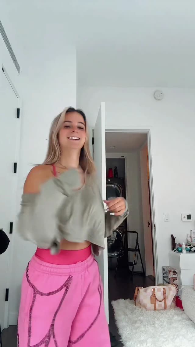 Kaitlynkrems nude Instagram photo 12 — @kaitlynkrems leaked