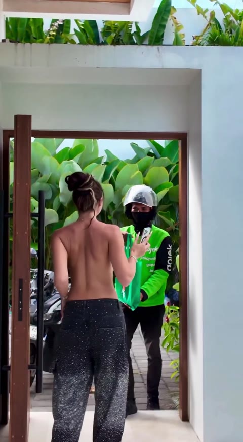 Callmeslooo nude Instagram photo 17 — @callmeslooo leaked