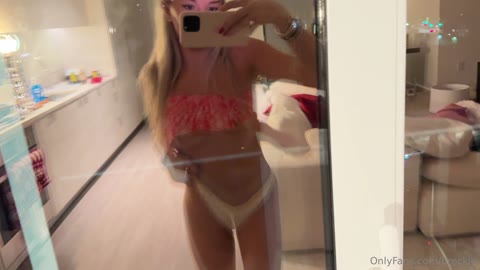 Breckiehill Breckiehill nude Instagram photo 40 — @breckiehil leaked