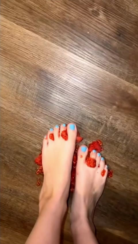 Halieywelch nude Instagram photo 3 — @halieywelch leaked
