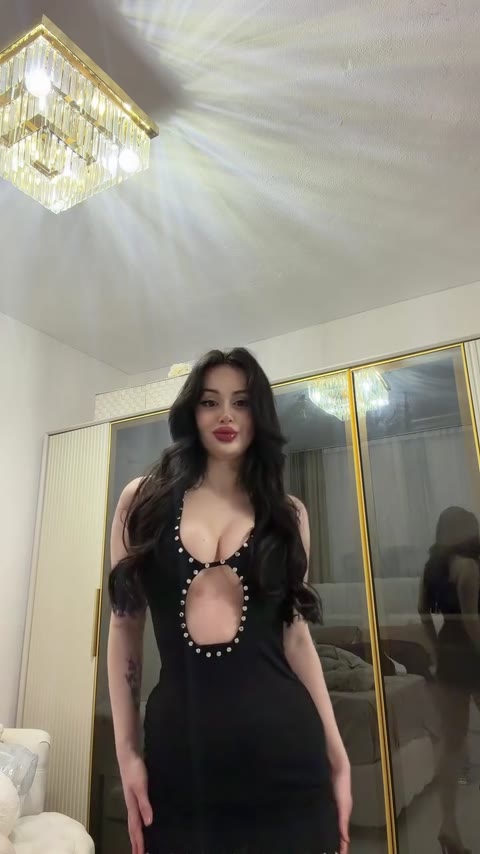 Laydatrkstnilaydaaust nude Instagram photo — @laydatrkstnilaydaaust leaked #2